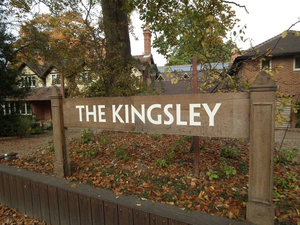 The Kingsley At Eversley Kültér fotó